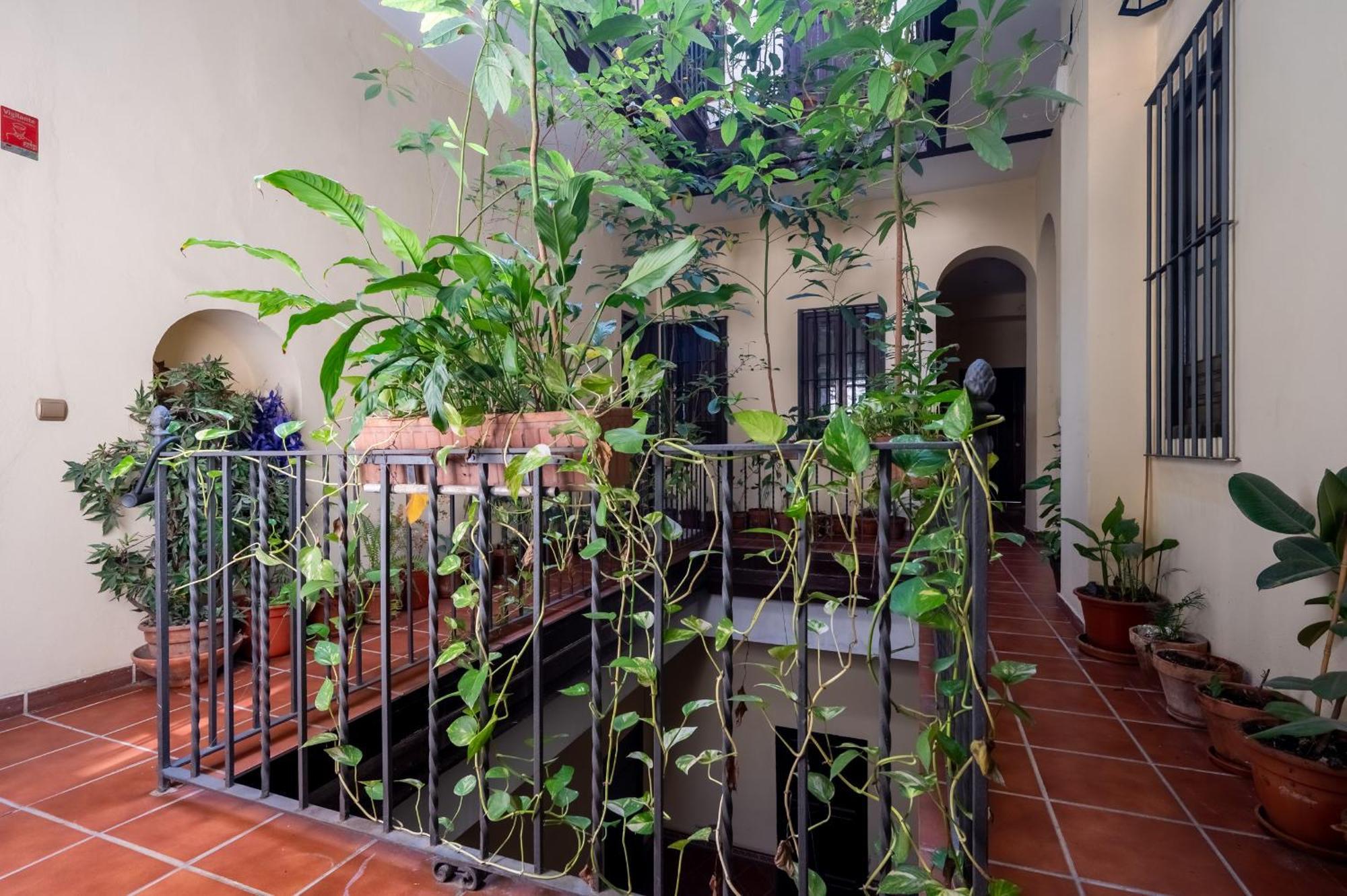 Plaza San Marcos Apartment Seville Ngoại thất bức ảnh